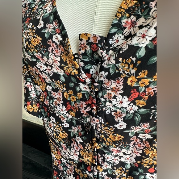 Dex Floral blouse - Picture 5 of 7